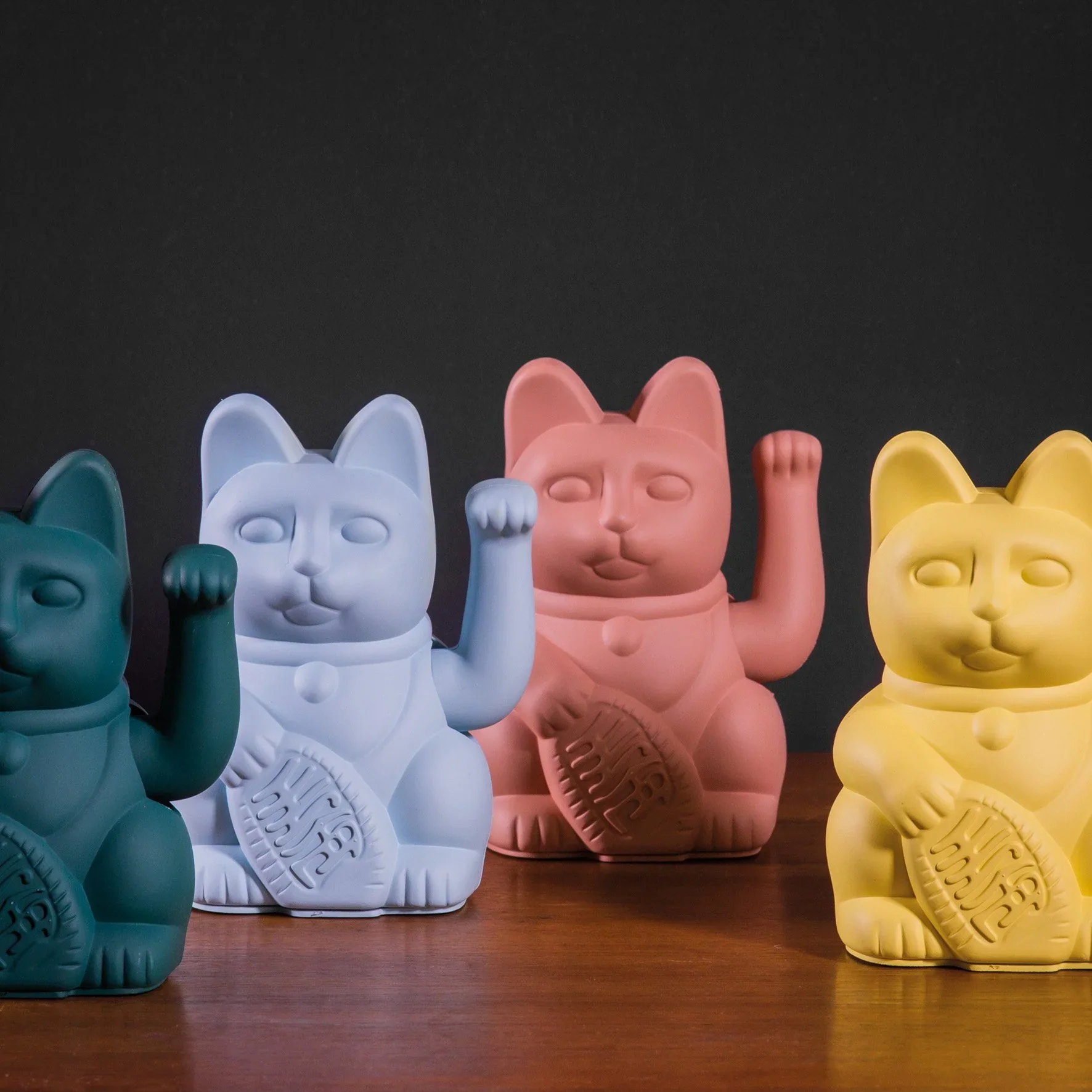 LUCKY CAT YELLOW - DONKEY PRODUCTS – Image 3